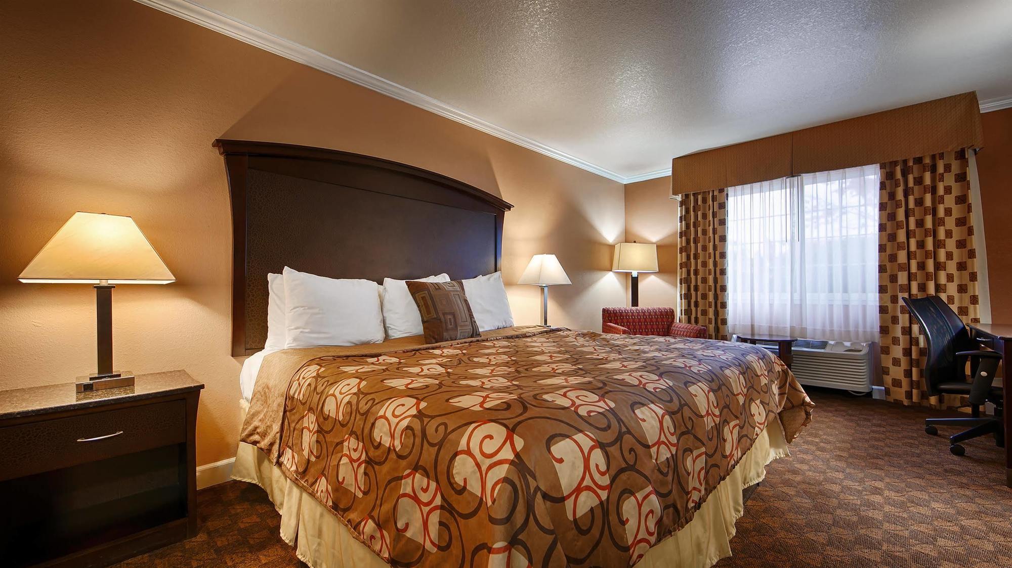 Best Western Orchard Inn Ukiah Exterior photo